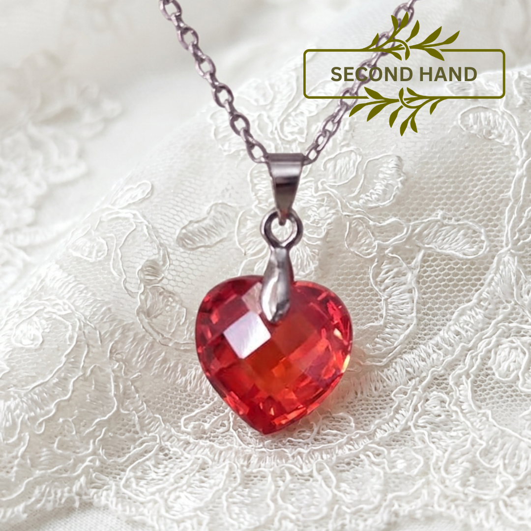 Herzanhänger mit Kette