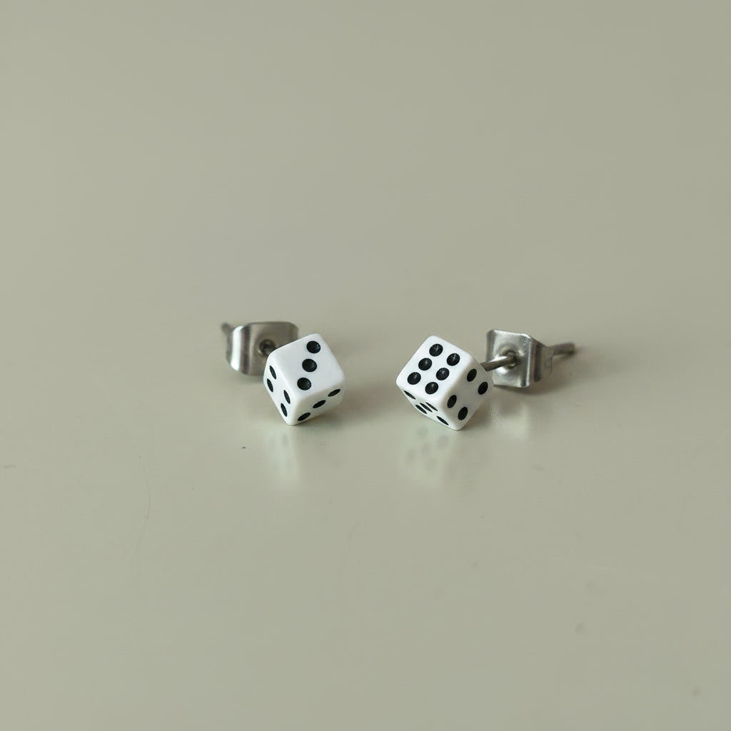 Micro Ohrstecker im Retro Look